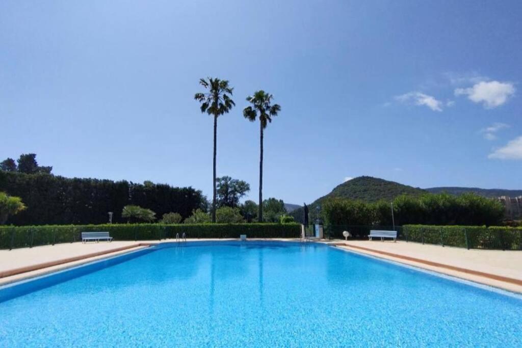 Ginkgo Studio - Piscine, Proche De La Mer, Golf, Wifi Mandelieu エクステリア 写真